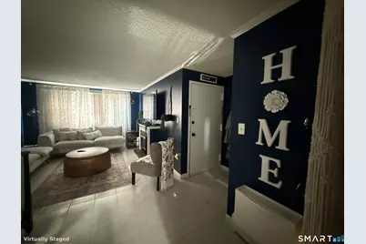 75 Sigwin Drive #75, Wallingford, CT 06492 - Photo 2