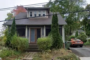 19 Bingham St, Bristol, CT 06010 - Photo 2