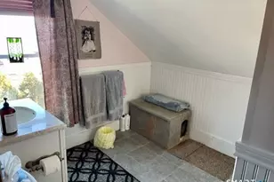 19 Bingham St, Bristol, CT 06010 - Photo 18