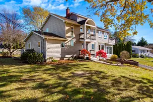 46 Old Black Point Rd, East Lyme, CT 06357 - Photo 2
