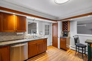 46 Old Black Point Rd, East Lyme, CT 06357 - Photo 18