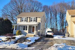 10 Olmstead Pl, Norwalk, CT 06855 - Photo 1