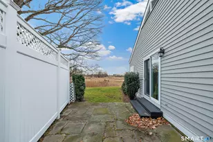 139 Field Point Dr, Fairfield, CT 06824 - Photo 10