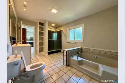 415 Savoy Street, Bridgeport, CT 06606 - Photo 10