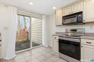 20 Keirstead Cir, Marlborough, CT 06447 - Photo 12