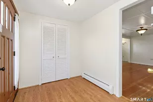 20 Keirstead Cir, Marlborough, CT 06447 - Photo 2