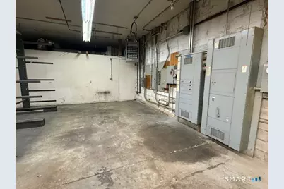 396 Chase River Road, Waterbury, CT 06704 - Photo 16