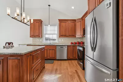 90 Applegate #181, Southington, CT 06489 - Photo 8