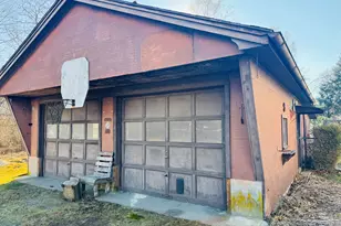 6 Ward Ln, Plainfield, CT 06354 - Photo 2