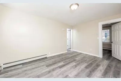 2818 Whitney Avenue, Hamden, CT 06518 - Photo 4