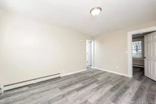 2818 Whitney Ave, Hamden, CT 06518 - Photo 4