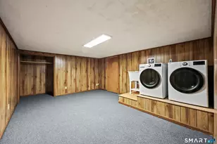 16 Chestnut Ln, West Hartford, CT 06110 - Photo 28