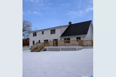 16 Chestnut Lane, West Hartford, CT 06110 - Photo 2