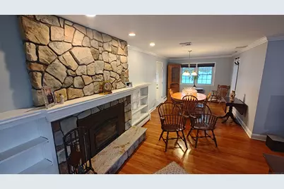 56 Dessa Drive, Hamden, CT 06517 - Photo 10
