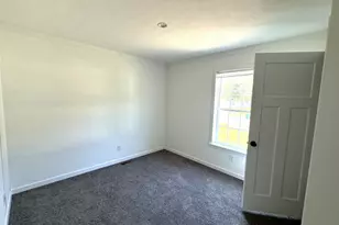 301 S Main St, Newtown, CT 06470 - Photo 6