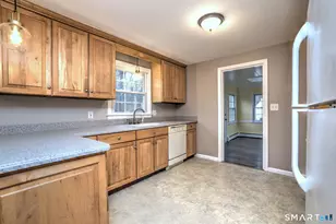 15 North St, Shelton, CT 06484 - Photo 14