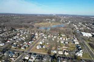 497 Commonwealth Ave, New Britain, CT 06053 - Photo 32