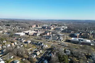 497 Commonwealth Ave, New Britain, CT 06053 - Photo 34