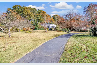104 Sperry Drive, Guilford, CT 06437 - Photo 32