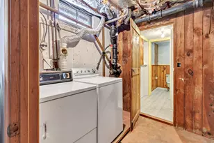 104 Sperry Dr, Guilford, CT 06437 - Photo 28