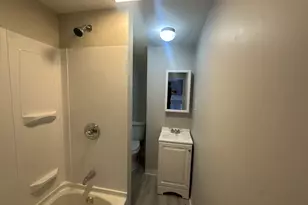 86 Gold St, New Britain, CT 06053 - Photo 6