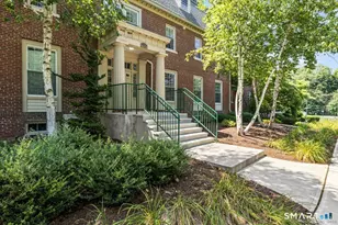 295 Ridge Rd, Wethersfield, CT 06109 - Photo 1