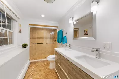 21 Histon Road, Trumbull, CT 06611 - Photo 32