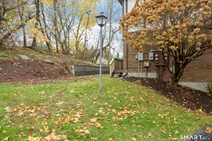 181 Hicks St, Meriden, CT 06450 - Photo 14