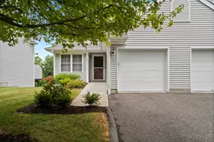 4001 Heartwood Ln, Danbury, CT 06811 - Photo 2