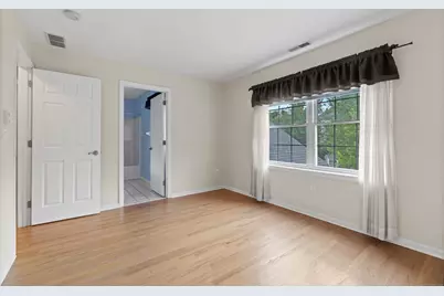 4001 Heartwood Lane #4001, Danbury, CT 06811 - Photo 10