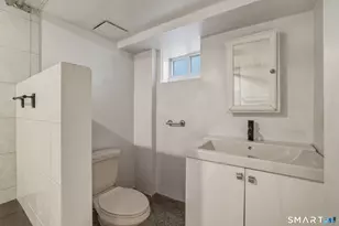 102 Lawler Rd, West Hartford, CT 06117 - Photo 32