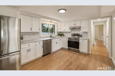 102 Lawler Road, West Hartford, CT 06117 - Photo 4