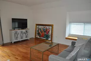 29 Crocus Ln, Avon, CT 06001 - Photo 2