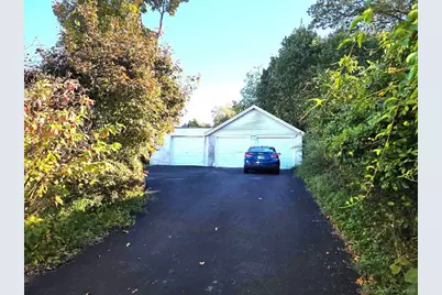 39 Starview Avenue #1st floor, Waterbury, CT 06708 - Photo 2