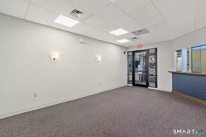 2428 Whitney Avenue, Hamden, CT 06518 - Photo 28