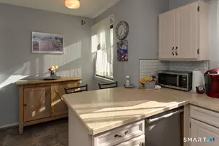 162 Heritage Vlg, Southbury, CT 06488 - Photo 6