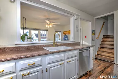 299 Meadows End Road, Milford, CT 06460 - Photo 14