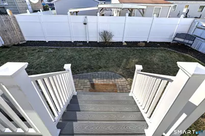 299 Meadows End Road, Milford, CT 06460 - Photo 4