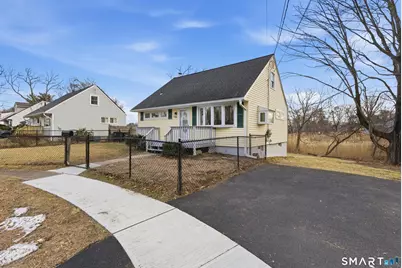 42 Cindy Circle, Milford, CT 06460 - Photo 18