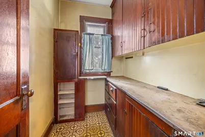 121 Liberty Street, Meriden, CT 06450 - Photo 10