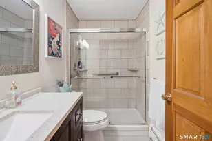 82 Millbrook Ct, Newington, CT 06111 - Photo 22