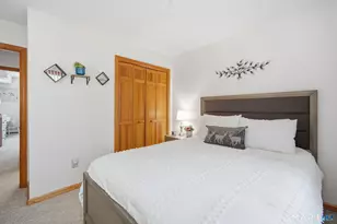 82 Millbrook Ct, Newington, CT 06111 - Photo 18