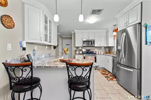 170 Pumpkin Ground Rd, Stratford, CT 06614 - Photo 10