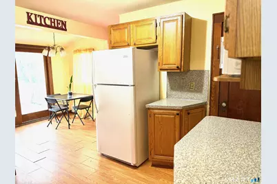 24 Byron Avenue, Ansonia, CT 06401 - Photo 8