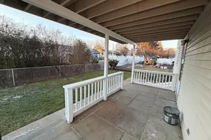 305 Wiklund Ave, Stratford, CT 06614 - Photo 18