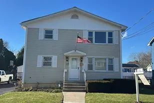 305 Wiklund Ave, Stratford, CT 06614 - Photo 1