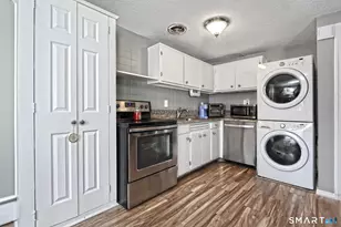 190 Wooster St, New Haven, CT 06511 - Photo 10