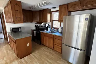 122 Wells Rd, East Windsor, CT 06088 - Photo 4