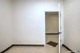 236 Boston Post Rd, Orange, CT 06477 - Photo 16