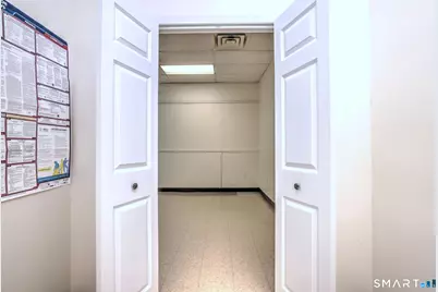 236 Boston Post Road #2a, Orange, CT 06477 - Photo 26